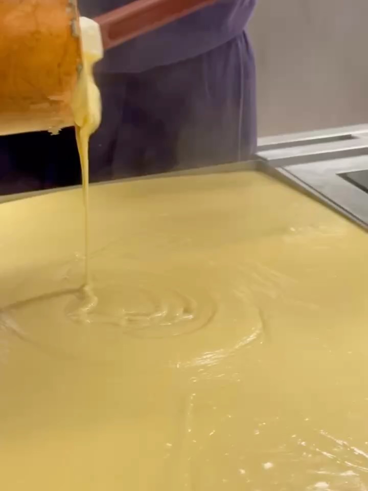 Jour 6 du calendrier de l’avent de la maison Servella ✨

Tentez de remporter des panisses cuisinées avec amour dans les cuisine du restaurant Servella

Pour participer :
1.Suivez nos 4 comptes : @restaurantservella @epicerieservella @amesoeurpatisserie @pizza.yolo_ 
2.Likez ce post
3.Commentez et identifiez 1 ami (ou plus !)

Bonus : Partagez en story pour multiplier vos chances

Rendez-vous demain soir à 20h en story pour le résultat !