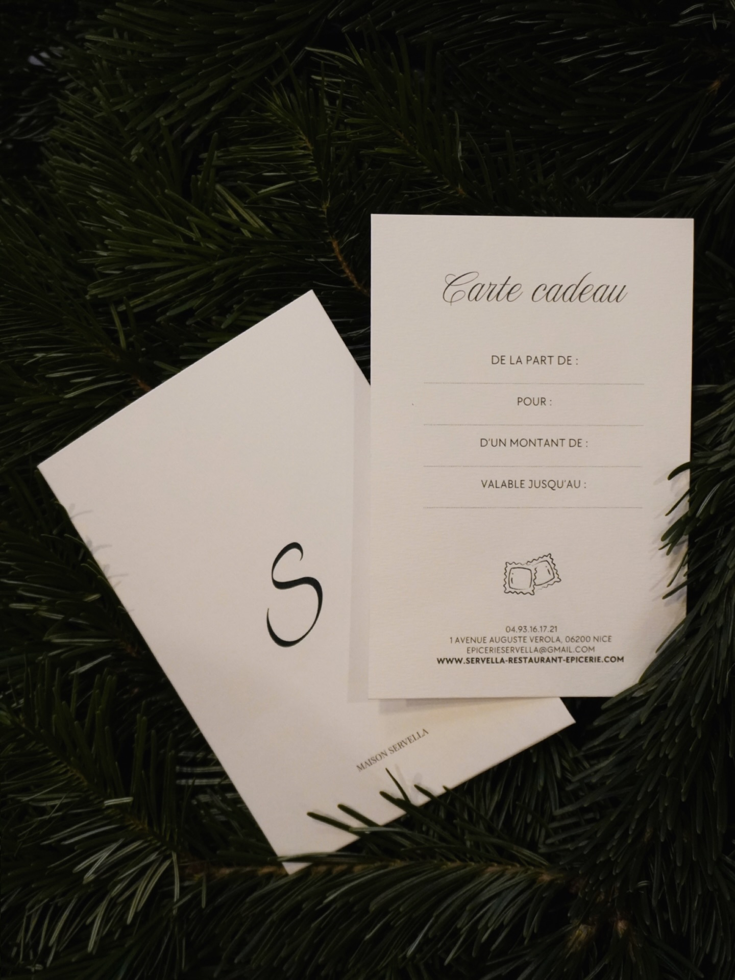 Jour 22 du calendrier de l’avent de la maison Servella 🎄

Tentez de remporter une carte cadeau d’une valeur de 20€ chez Epicerie Servella !

Pour participer :
1.Suivez nos 4 comptes : @restaurantservella @epicerieservella @amesoeurpatisserie @pizza.yolo_ 
2.Likez ce post
3.Commentez et identifiez 1 ami (ou plus !)

Bonus : Partagez en story pour multiplier vos chances

Rendez-vous demain soir à 20h en story pour le résultat !