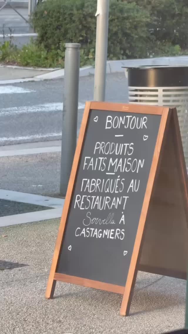 On ferme pendant une semaine à l’épicerie Servella ! Rendez-vous le 21 avril pour le retour de nos raviolis 😉
#panbagnat #niçois #nice06 #traditionnel #ravioli